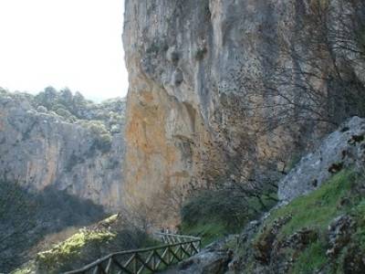 Turismo Activo - Parque Natural de Cazorla; rutas senderismo la pedriza